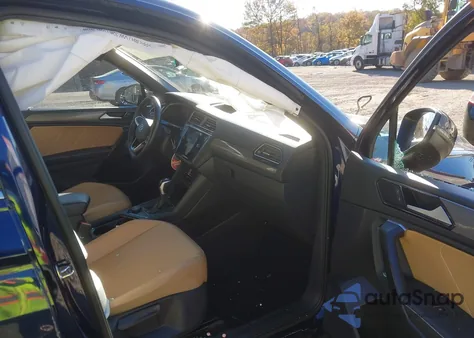 2022 Volkswagen Tiguan 2.0T Se z USA, uszkodzony, nr VIN 3VV2B7AX8NM124692